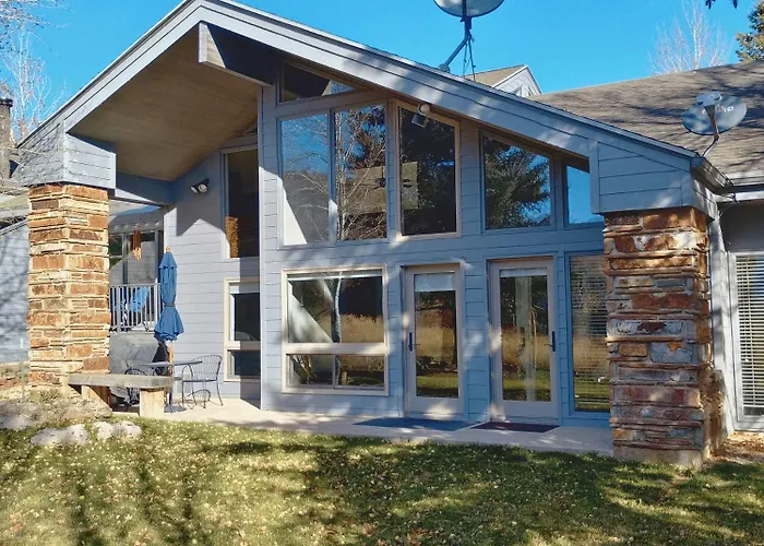 Cozy Warm Mtn Home Mins To Sundance & Deer Creek